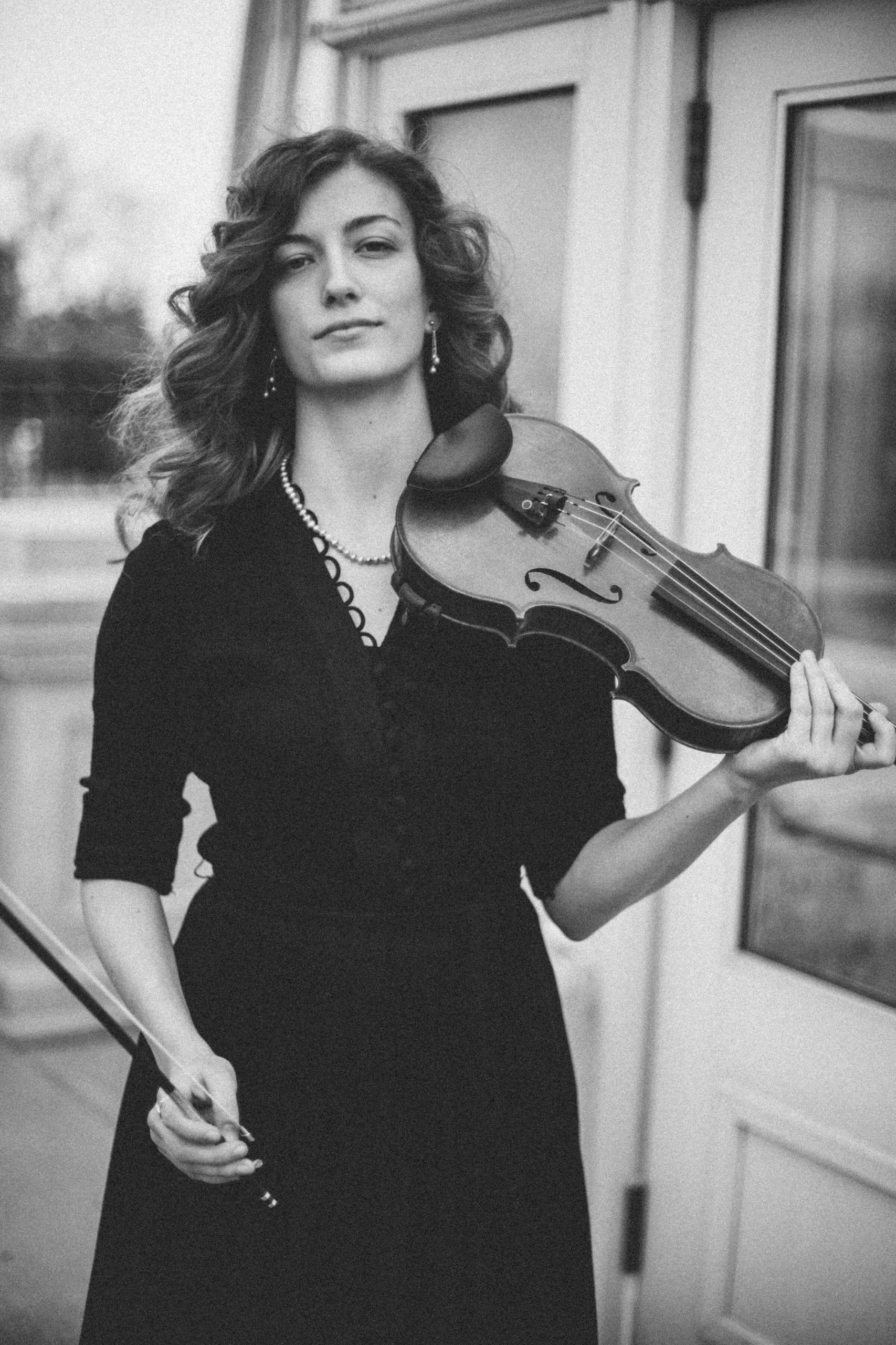 image of violin teacher